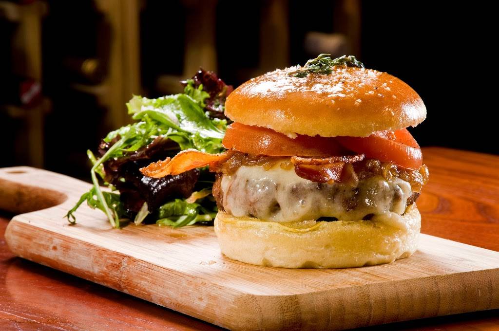 Et Voila! | restaurant | 5120 MacArthur Blvd, Washington, DC 20016, USA | 2022372300 OR +1 202-237-2300