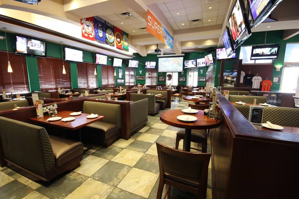 Upper Deck Ale and Sports Grille | restaurant | 906 E Hallandale Beach Blvd, Hallandale Beach, FL 33009, USA | 9544548878 OR +1 954-454-8878