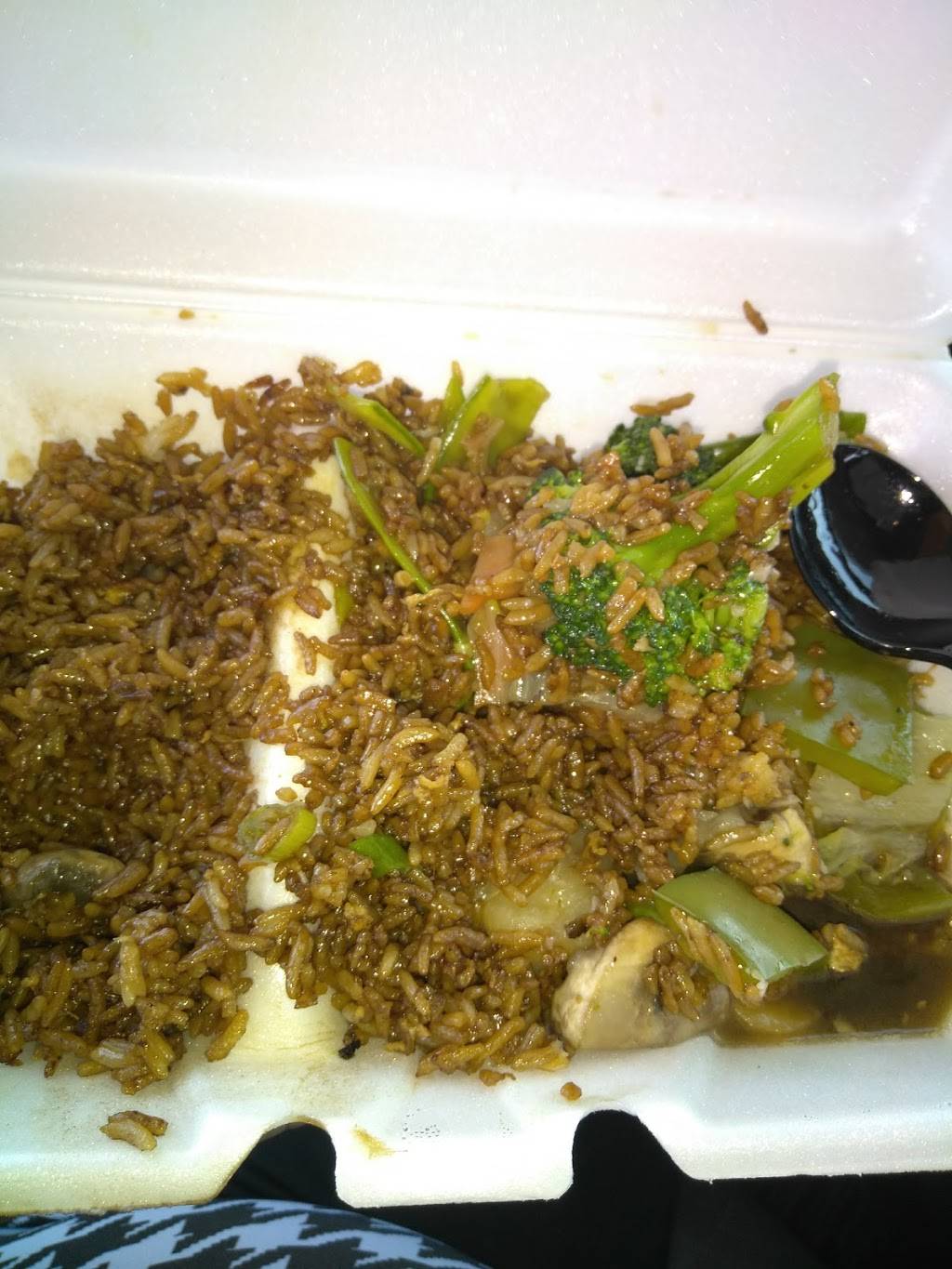 Darien Chop Suey | restaurant | 7516 Cass Avenue, Darien, IL 60561, USA | 6308528899 OR +1 630-852-8899