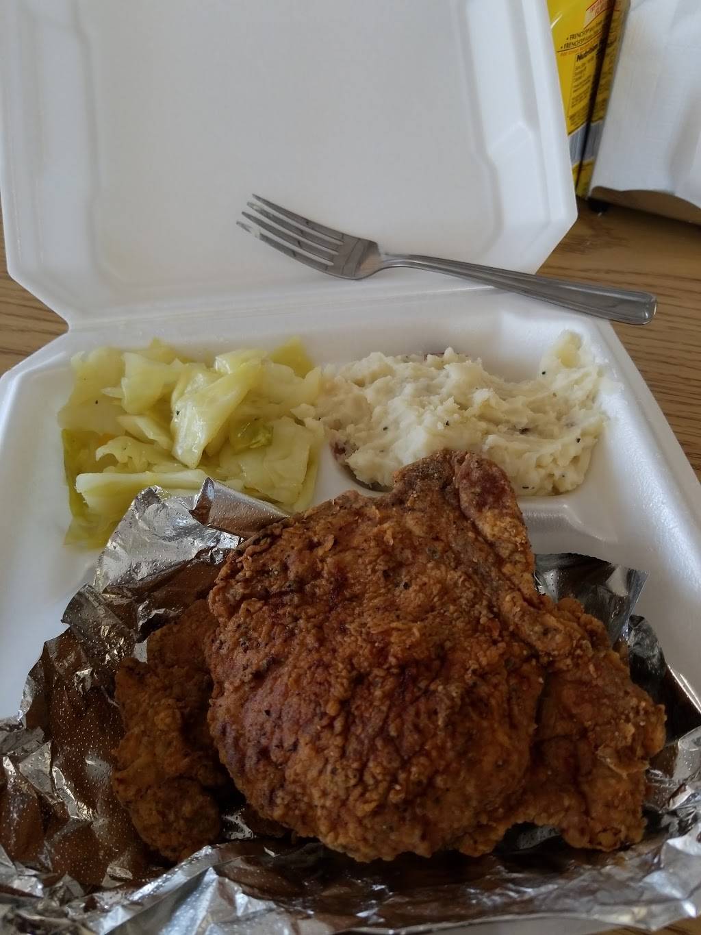 McKenzies Kitchen & Catering | restaurant | 1223 E Belt Line Rd, DeSoto, TX 75115, USA | 4693063120 OR +1 469-306-3120