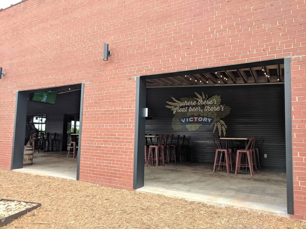 Brewers at 4001 Yancey | restaurant | 4001-A Yancey Rd, Charlotte, NC 28217, USA | 7044524001 OR +1 704-452-4001