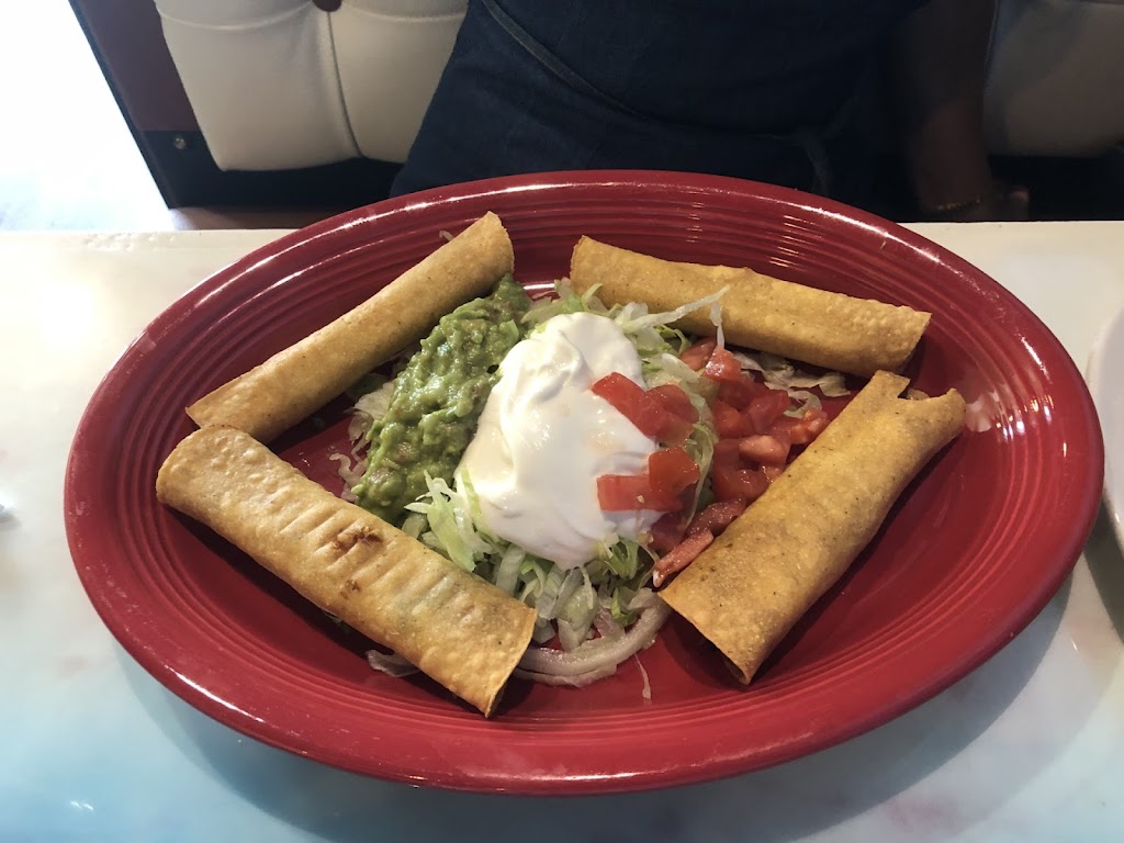 Mariachi Express | restaurant | 8207 Navarre Pkwy, Navarre, FL 32566, USA | 8507103177 OR +1 850-710-3177