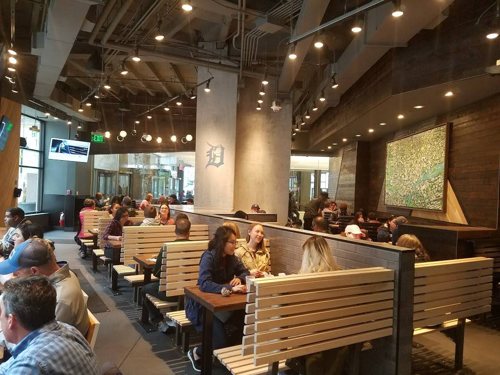 Shake Shack | restaurant | 660 Woodward Ave, Detroit, MI 48226, USA | 3136720501 OR +1 313-672-0501