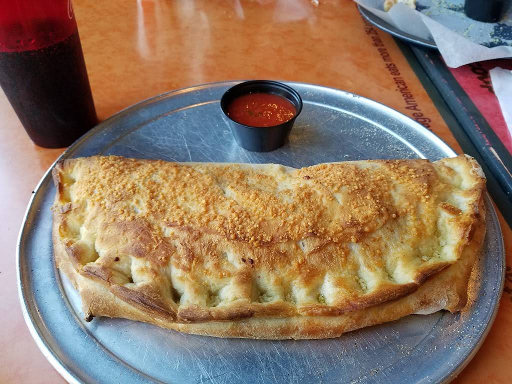 Tomato Jakes Pizzeria | restaurant | 8202 Renaissance Pkwy #101, Durham, NC 27713, USA | 9195727722 OR +1 919-572-7722