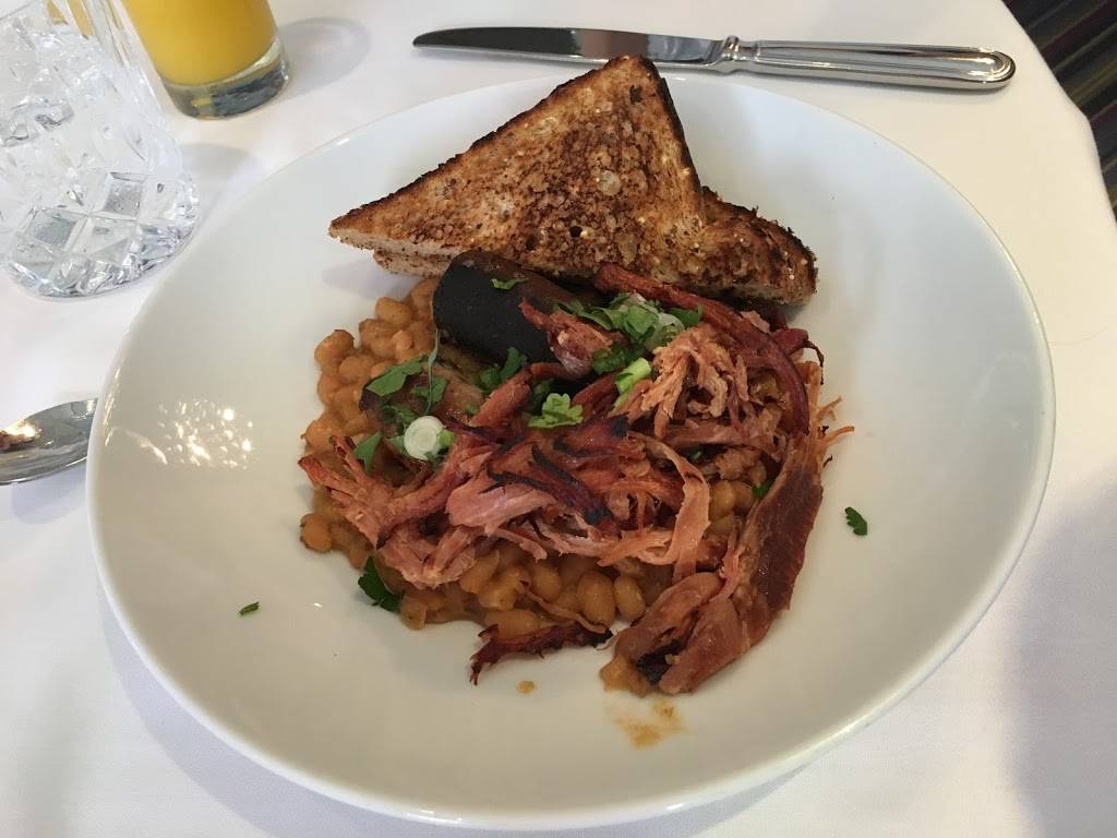 La Fenouillière | restaurant | 3100 Chemin Saint-Louis, Québec, QC G1W 1R8, Canada | 4186533886 OR +1 418-653-3886