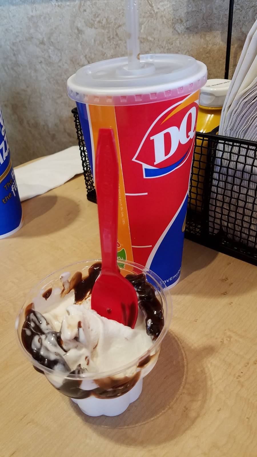 Dairy Queen Grill & Chill | restaurant | 95 Nascar Blvd, Brunswick, GA 31523, USA | 9123427495 OR +1 912-342-7495
