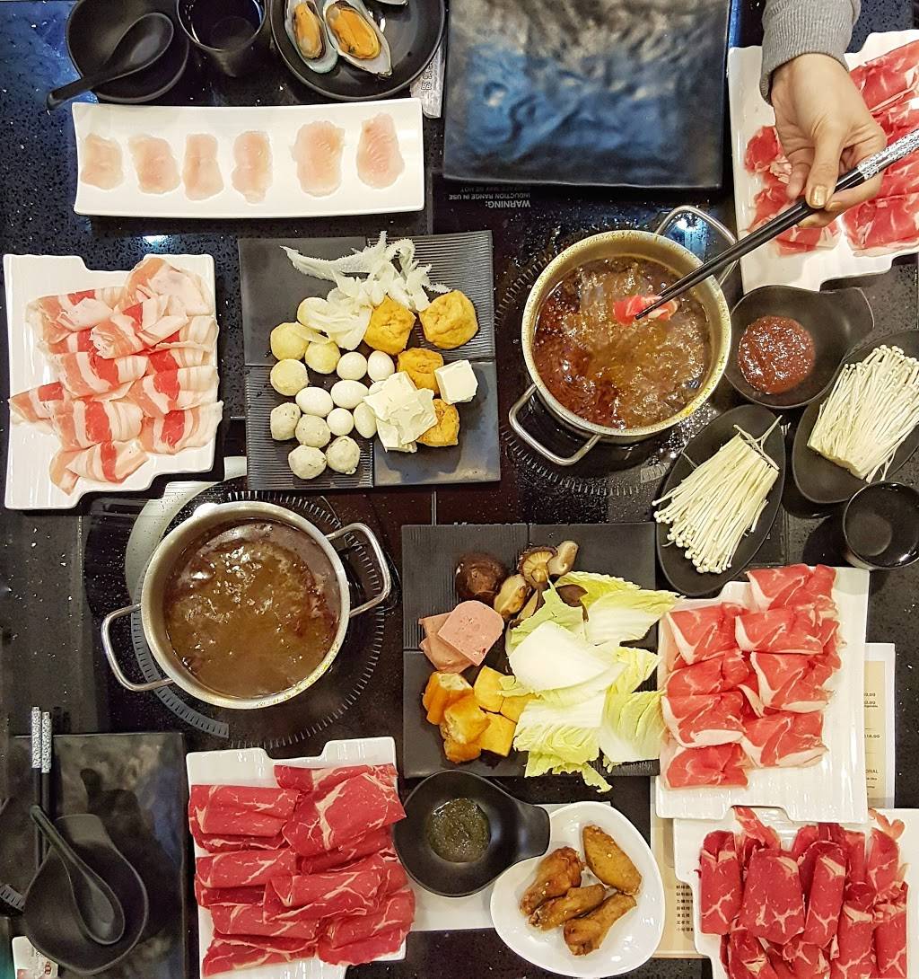 Porcelain Hotpot & Lounge | restaurant | 1122 Main St W, Hamilton, ON L8S 1C1, Canada | 2893966993 OR +1 289-396-6993