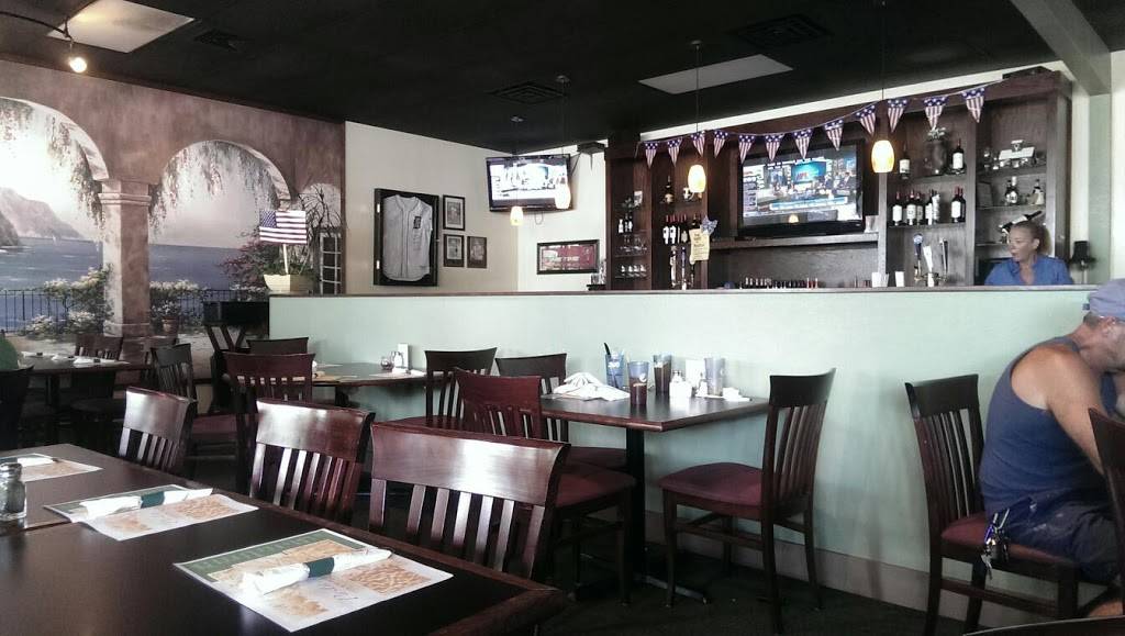 Champinos Restaurant and Pizzeri | restaurant | 6617 N Socrum Loop Rd, Lakeland, FL 33809, USA | 8639378866 OR +1 863-937-8866