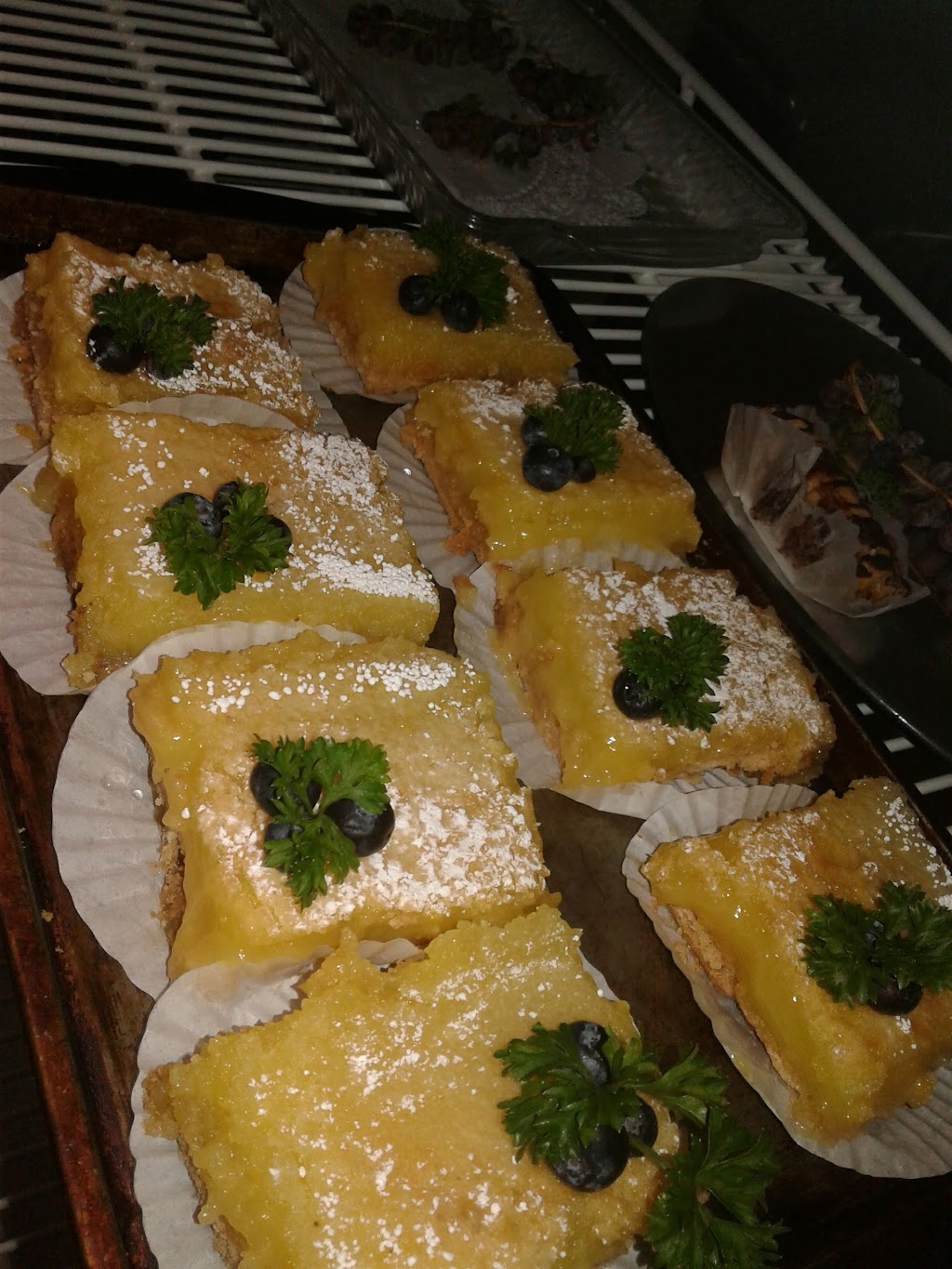 Hidden Door Cafe | restaurant | 1263 N Riverside Ave UNIT 4, Medford, OR 97501, USA | 5412037711 OR +1 541-203-7711