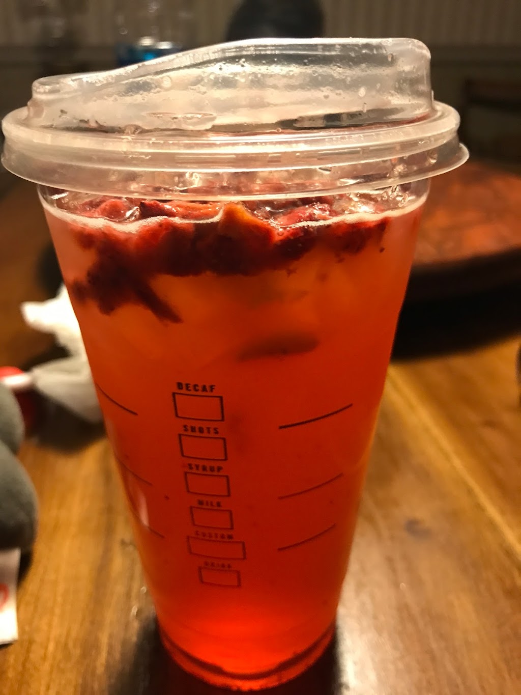 Starbucks | cafe | 5153 Pelham Rd, Greenville, SC 29615, USA | 8646071882 OR +1 864-607-1882