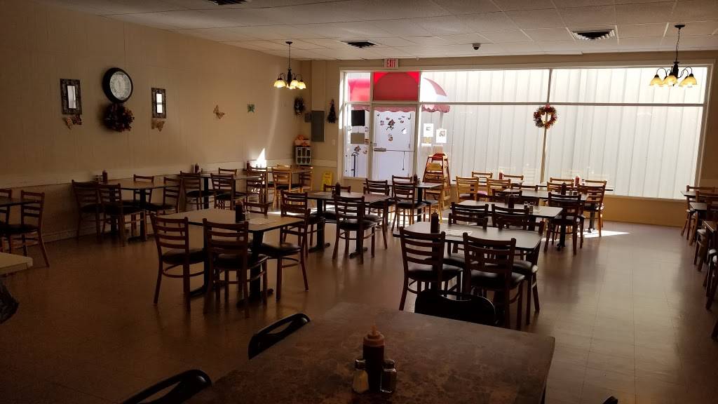 Giovannis Pizza | restaurant | 2003 2nd St, Richlands, VA 24641, USA | 2769630166 OR +1 276-963-0166