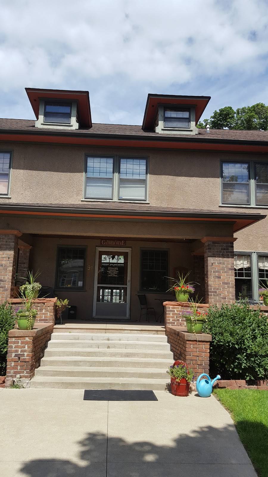 Stoagies Family Room Cafe | restaurant | 91 E Chicago St, Coldwater, MI 49036, USA | 5172787820 OR +1 517-278-7820