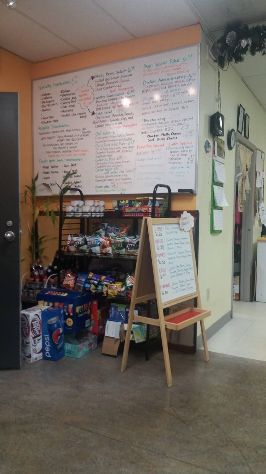 Cafe James | restaurant | 6325 Center Dr #108, Norfolk, VA 23502, USA | 7574611167 OR +1 757-461-1167