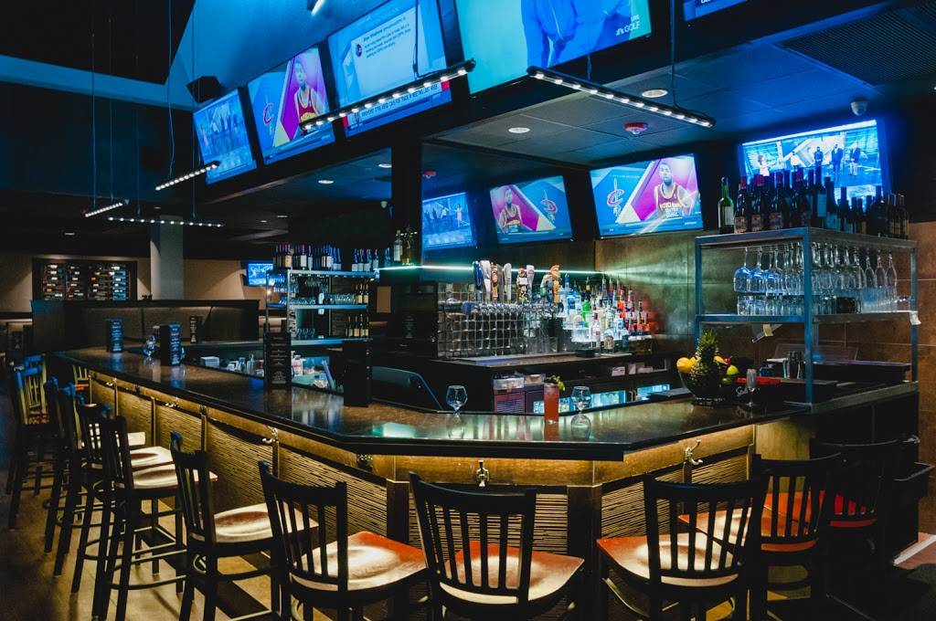 Black Rock Bar & Grill | restaurant | 8965 Conroy Windermere Rd, Orlando, FL 32819, USA | 4075055195 OR +1 407-505-5195