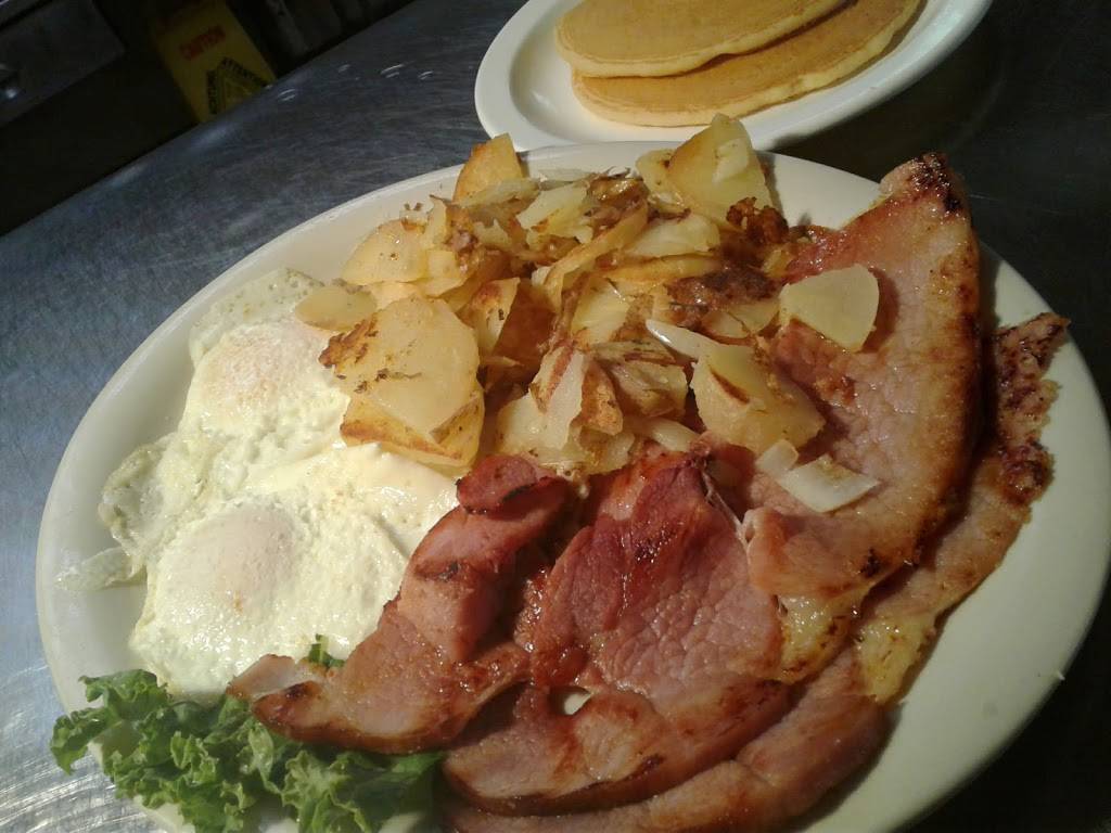 Ranch House Cafe | restaurant | 5000 NW 10th St, Oklahoma City, OK 73127, USA | 4057021766 OR +1 405-702-1766