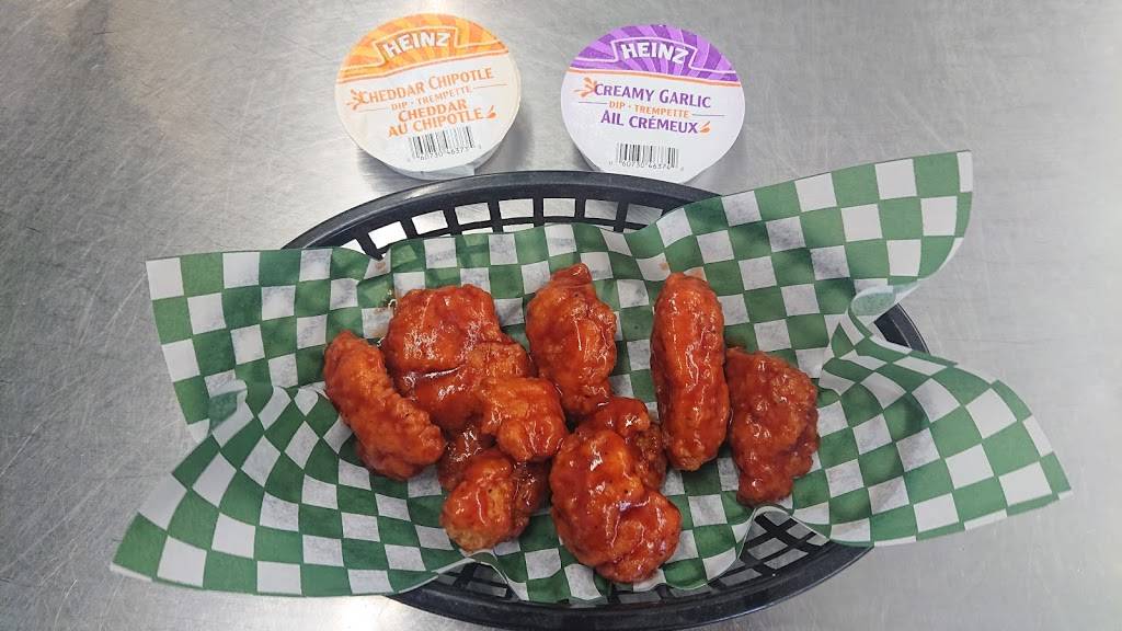 Huntzys Pizza & Wings | meal delivery | 636 Broadway St, Wyoming, ON N0N 1T0, Canada | 5197040755 OR +1 519-704-0755