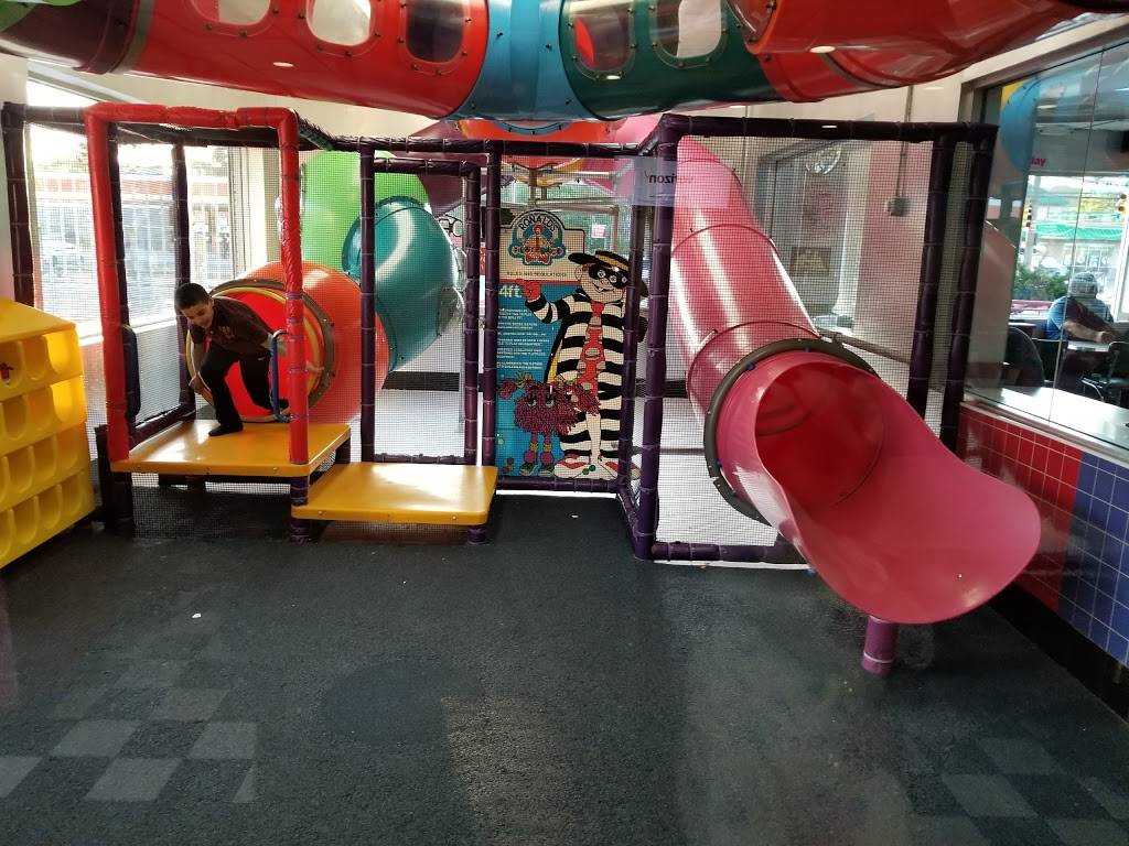 McDonalds | cafe | 2154 Hylan Blvd, Staten Island, NY 10306, USA | 7189791524 OR +1 718-979-1524