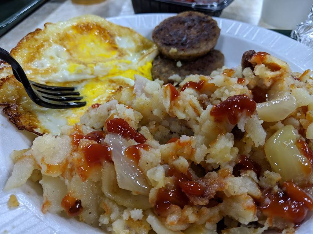 Country Cooking By Irene | restaurant | 1219 Main St, Lynchburg, VA 24504, USA | 4348470660 OR +1 434-847-0660