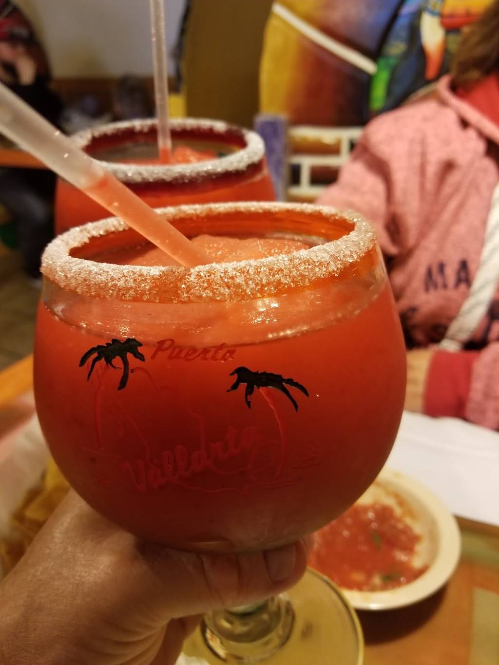 Puerto Vallarta Restaurant | restaurant | 4214 Charlestown Rd #4, New Albany, IN 47150, USA | 8129453588 OR +1 812-945-3588