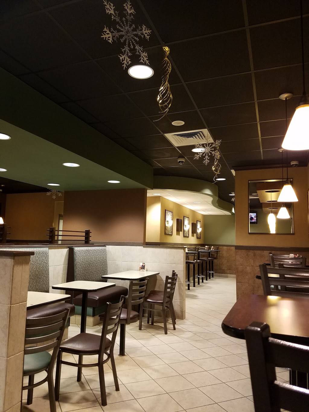 McDonalds | cafe | 939 W Dillon Rd, Louisville, CO 80027, USA | 3036669033 OR +1 303-666-9033