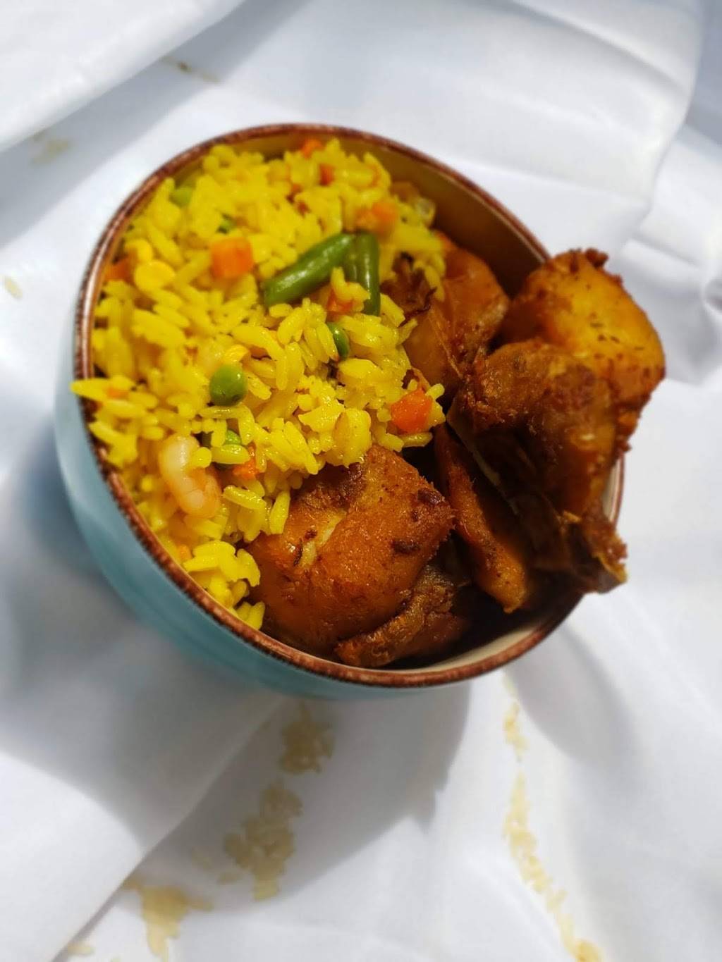 Remmis Kitchen | restaurant | 37 Oak Green Dr, Lawrenceville, GA 30043, USA | 6304409249 OR +1 630-440-9249