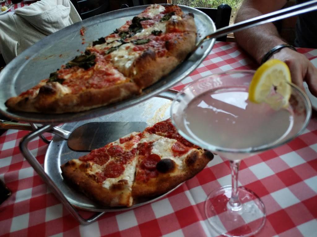 Grimaldis Pizzeria | restaurant | 20715 N Pima Rd f115, Scottsdale, AZ 85255, USA | 4805155588 OR +1 480-515-5588