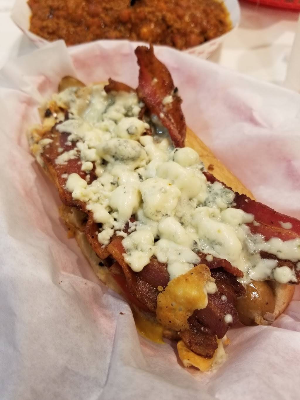 Franks Famous Hot Dogs | restaurant | 950 California Blvd, San Luis Obispo, CA 93401, USA | 8055413488 OR +1 805-541-3488