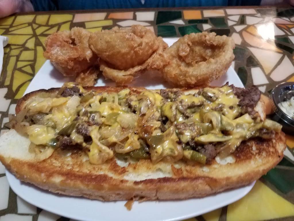 Luckey Junction | restaurant | 240 Main St, Luckey, OH 43443, USA | 4198014115 OR +1 419-801-4115