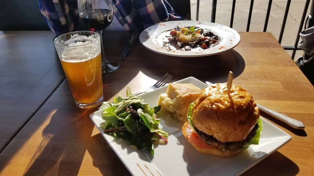 Creme De La Crepe | restaurant | 7561 Center Ave #37, Huntington Beach, CA 92647, USA | 6574009096 OR +1 657-400-9096