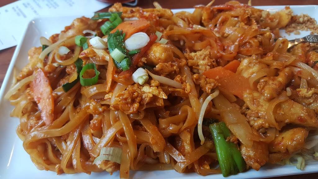 A Wok That Rocks | restaurant | 9127 Boulevard 26 #140, North Richland Hills, TX 76180, USA | 8175763737 OR +1 817-576-3737