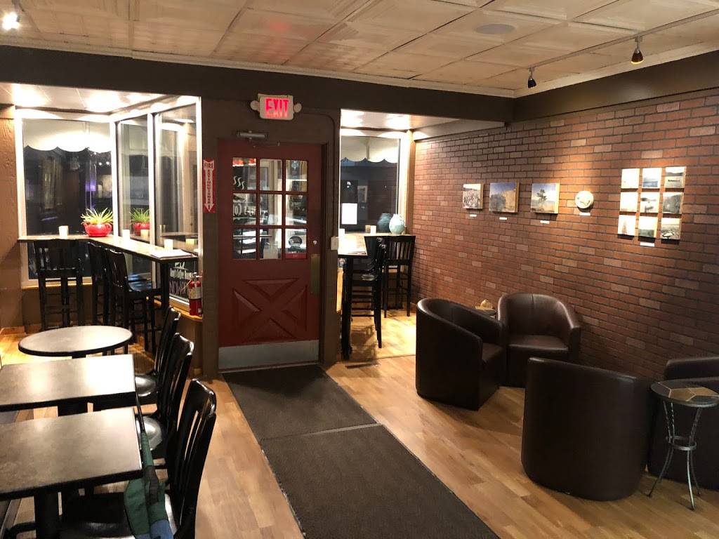 Harbor Grounds | bakery | 406 Milwaukee St, Kewaunee, WI 54216, USA | 9203882232 OR +1 920-388-2232