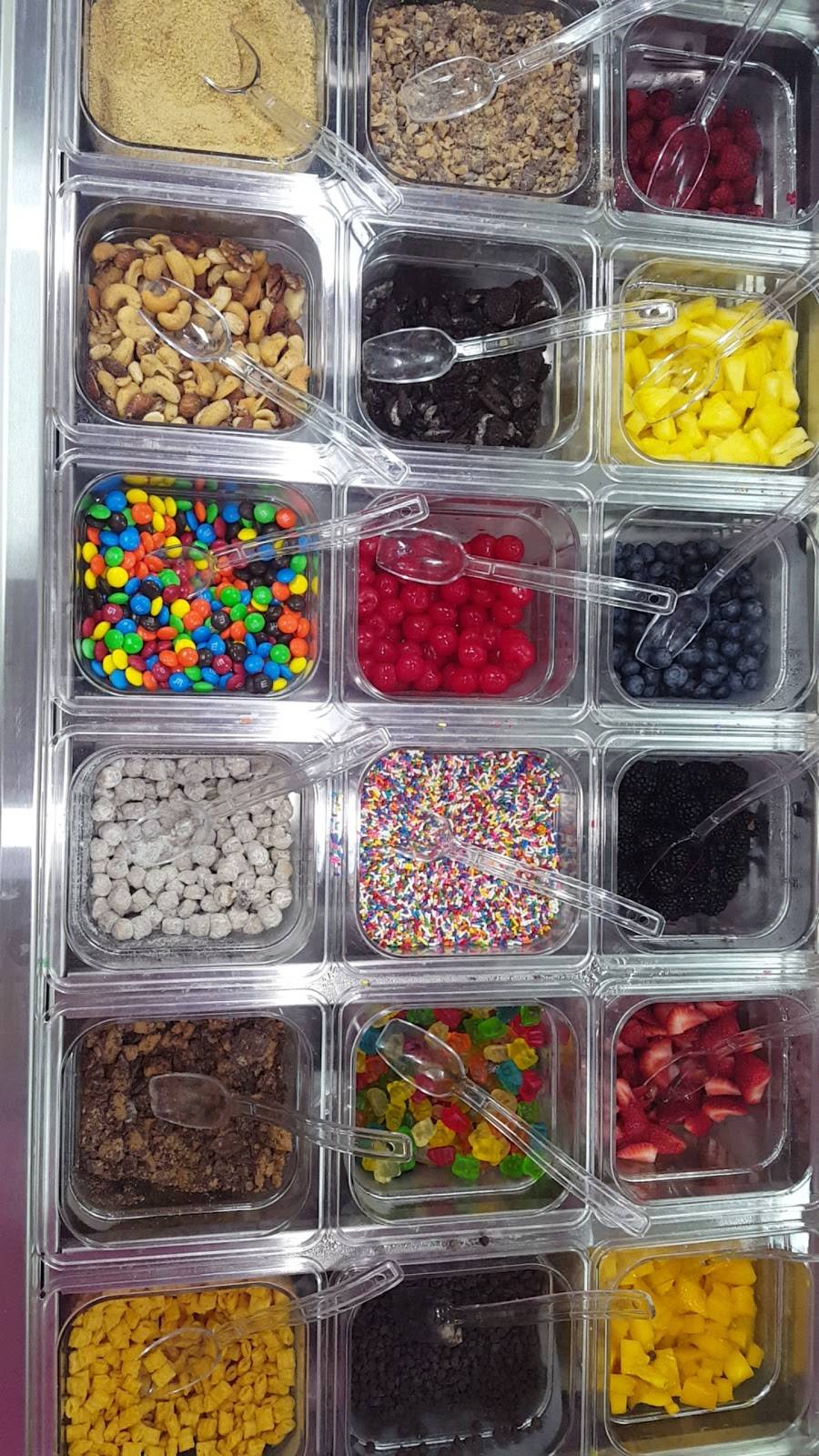 Spoon Me Yogurt | restaurant | 7520 E Chapman Ave suite B, Orange, CA 92869, USA | 7146027887 OR +1 714-602-7887