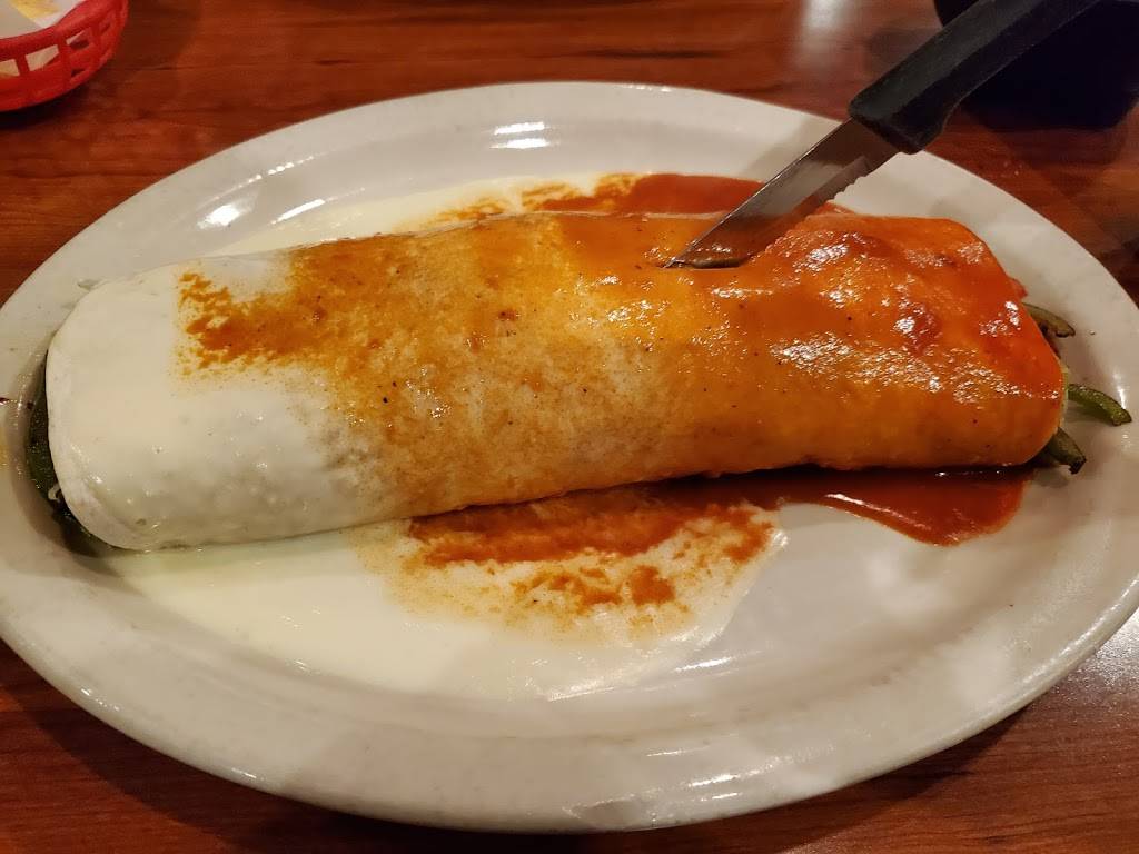 Los Tres Amigos | restaurant | 63 NE Carefree Ln, Waukee, IA 50263, USA | 5159870393 OR +1 515-987-0393