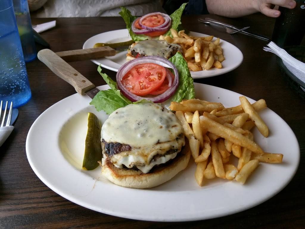 Armor Inn Tap Room | restaurant | 5381 Abbott Rd, Hamburg, NY 14075, USA | 7162021315 OR +1 716-202-1315