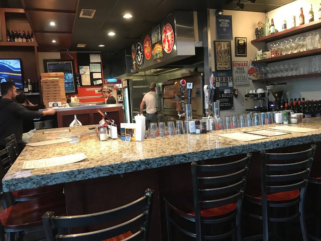 Avellinos Pizza | restaurant | 902 W College Ave #3506, Decatur, GA 30030, USA | 4042283285 OR +1 404-228-3285