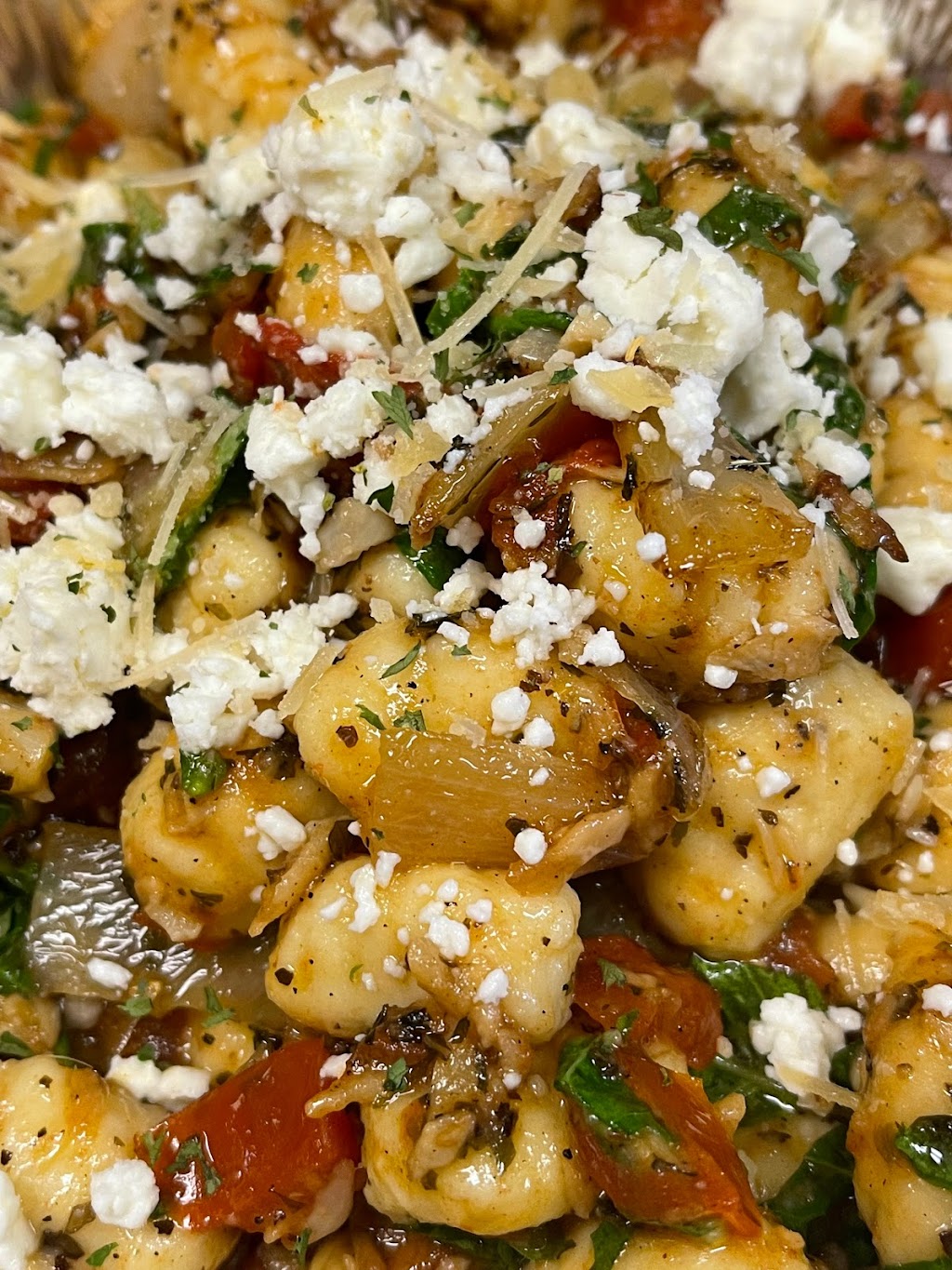 Vinnys Italian Kitchen | restaurant | 970 N Phoenix Rd #104, Medford, OR 97504, USA | 5417723668 OR +1 541-772-3668