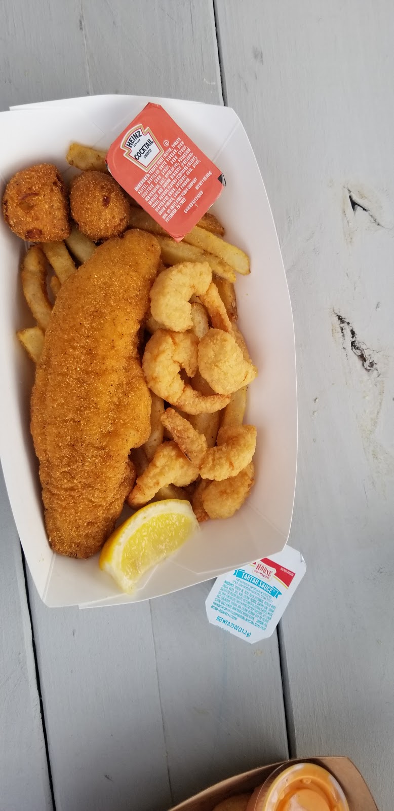 The Social at Lake Martin | restaurant | 2001 Castaway Island Rd, Eclectic, AL 36024, USA | 3344580260 OR +1 334-458-0260