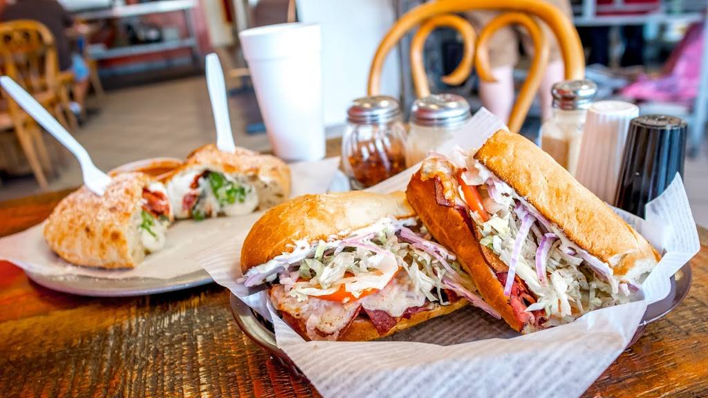 Stumpys Pizza & Subs | restaurant | 1331 E Northern Ave, Phoenix, AZ 85020, USA | 6029972727 OR +1 602-997-2727