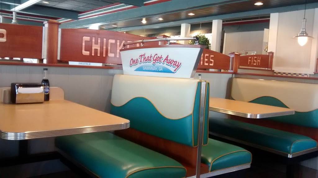 Long John Silvers | restaurant | 4604 Red Arrow Hwy, Stevensville, MI 49127, USA | 2694292122 OR +1 269-429-2122