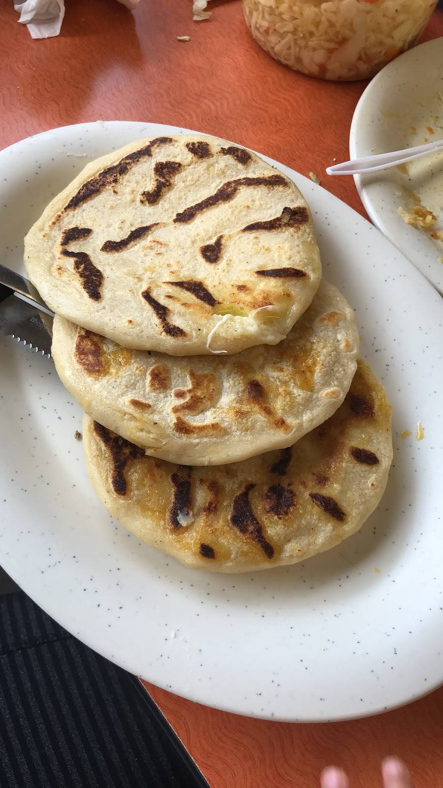 El Papaturro | restaurant | 241 E Crosstimbers St, Houston, TX 77022, USA | 7136914304 OR +1 713-691-4304