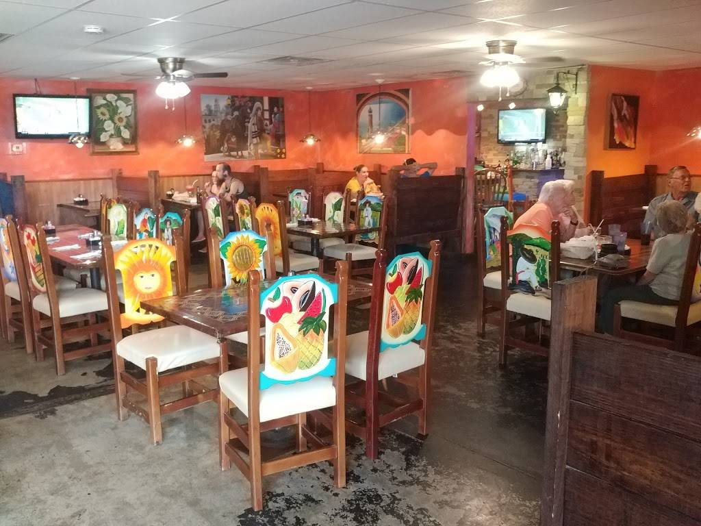 El Mexicano Restaurant | restaurant | 5 Williamson Dr Ste 200, Fairfield, IL 62837, USA | 6188427868 OR +1 618-842-7868