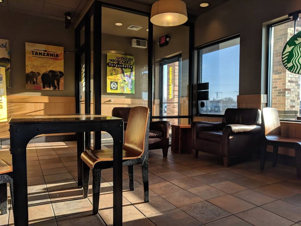 Starbucks | cafe | 1701 S Veterans Pkwy A, Bloomington, IL 61701, USA | 3096634042 OR +1 309-663-4042