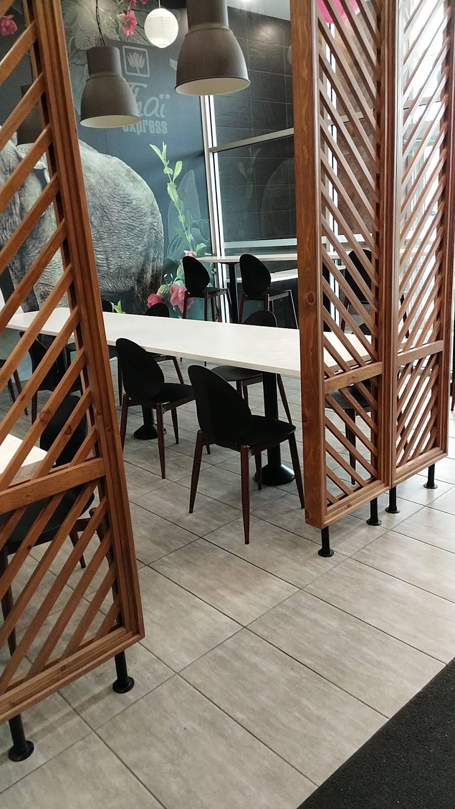 Thai Express | restaurant | 1465 Richmond Rd, Ottawa, ON K2B 6R9, Canada | 6135965535 OR +1 613-596-5535