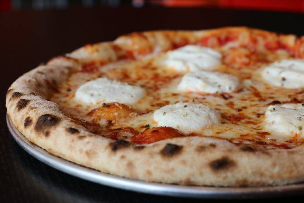 Petes Pizzeria | restaurant | 1620 Avenue M, Brooklyn, NY 11230, USA | 7186765002 OR +1 718-676-5002