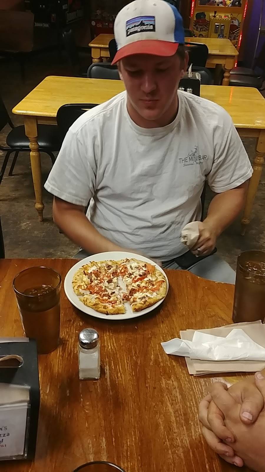 Pizza Place | restaurant | 1238 Taft Hwy #142, Signal Mountain, TN 37377, USA | 4238863761 OR +1 423-886-3761