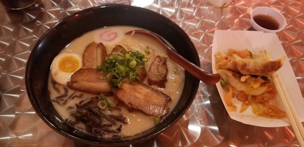 Ginza Ramen and Poke | restaurant | 19314 N, US-281 #104A, San Antonio, TX 78258, USA | 2104902218 OR +1 210-490-2218