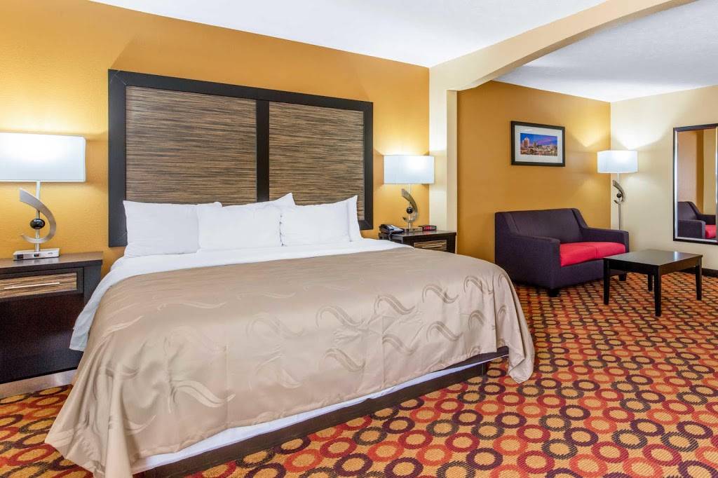 Quality Inn & Suites Montgomery East Carmichael Rd | restaurant | 5035 Carmichael Rd, Montgomery, AL 36106, USA | 3343966300 OR +1 334-396-6300