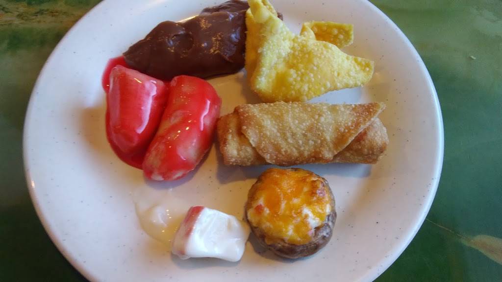 China Buffet | restaurant | 455 US-151 BUS, Platteville, WI 53818, USA | 6083483065 OR +1 608-348-3065