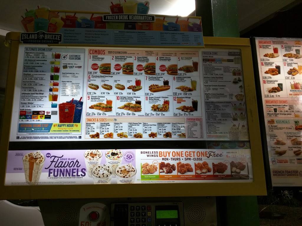 Sonic Drive-In | restaurant | 1003 W Elk Ave, Elizabethton, TN 37643, USA | 4235470084 OR +1 423-547-0084