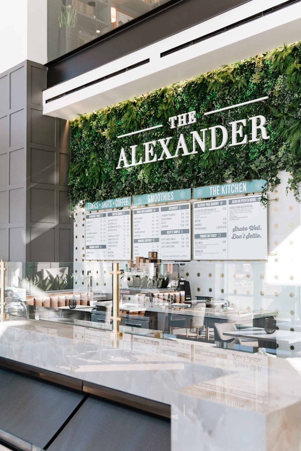 Kaleidoscope Juice | cafe | 25 S Arizona Pl, Chandler, AZ 85225, USA | 4806185891 OR +1 480-618-5891